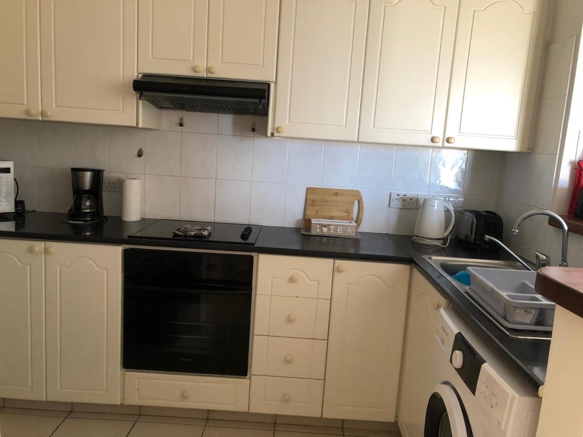 Kings Palace - Stylish 2 Bed Apartment With Sea Views Paphos Exterior foto