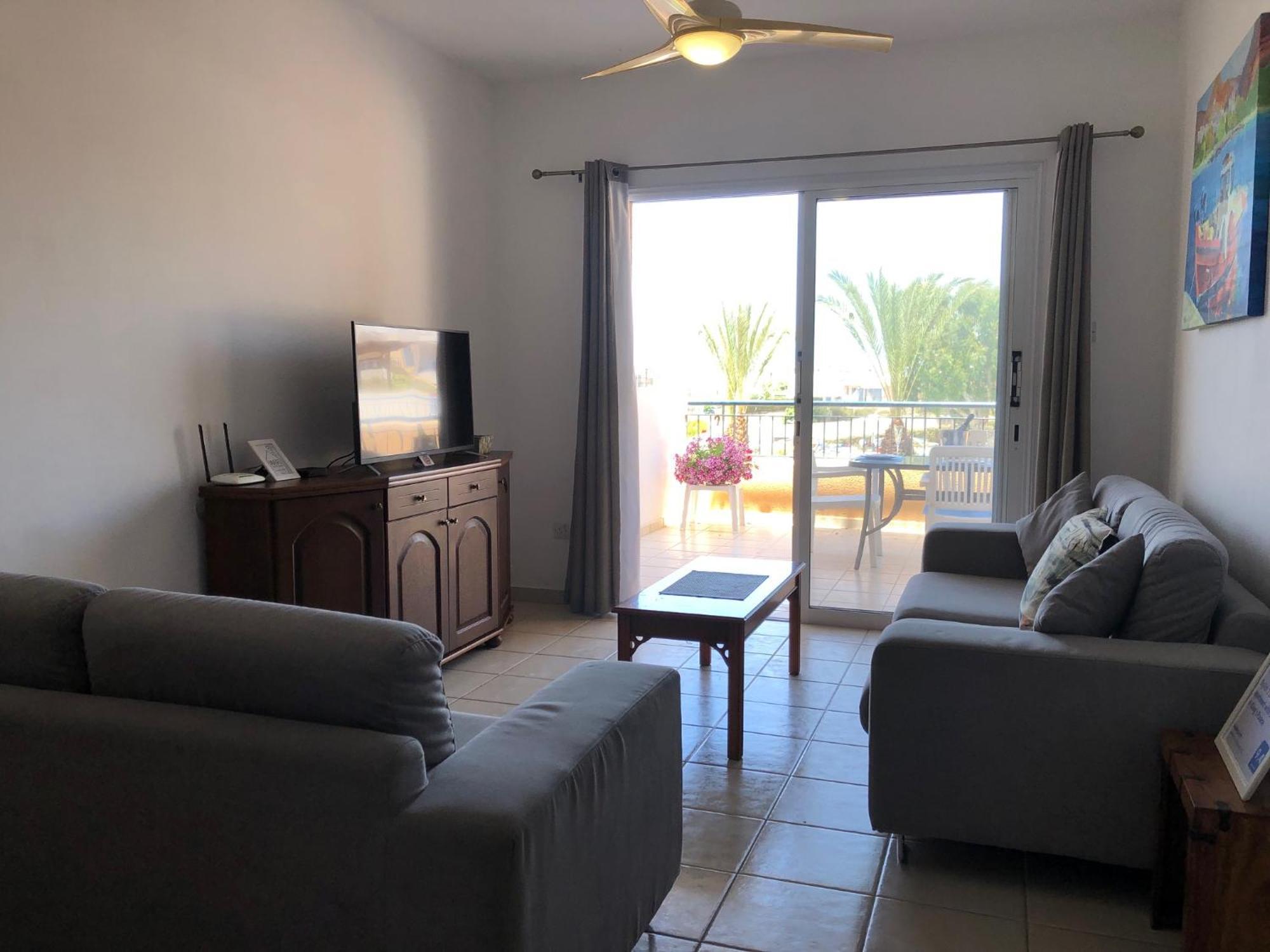 Kings Palace - Stylish 2 Bed Apartment With Sea Views Paphos Exterior foto